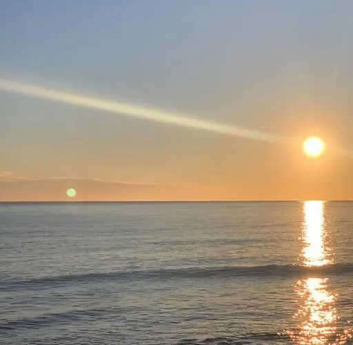 Les Pieds Dans L'eau 公寓