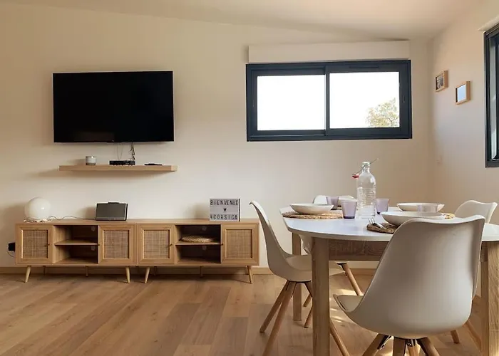 Les Pieds Dans L'eau * Solaro