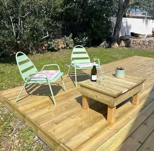 Les Pieds Dans L'eau 公寓 *